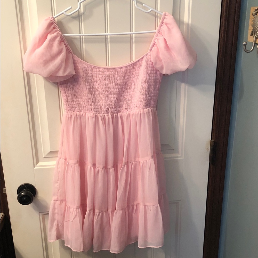 Women's Pink Puff Sleeve Tiered Dress